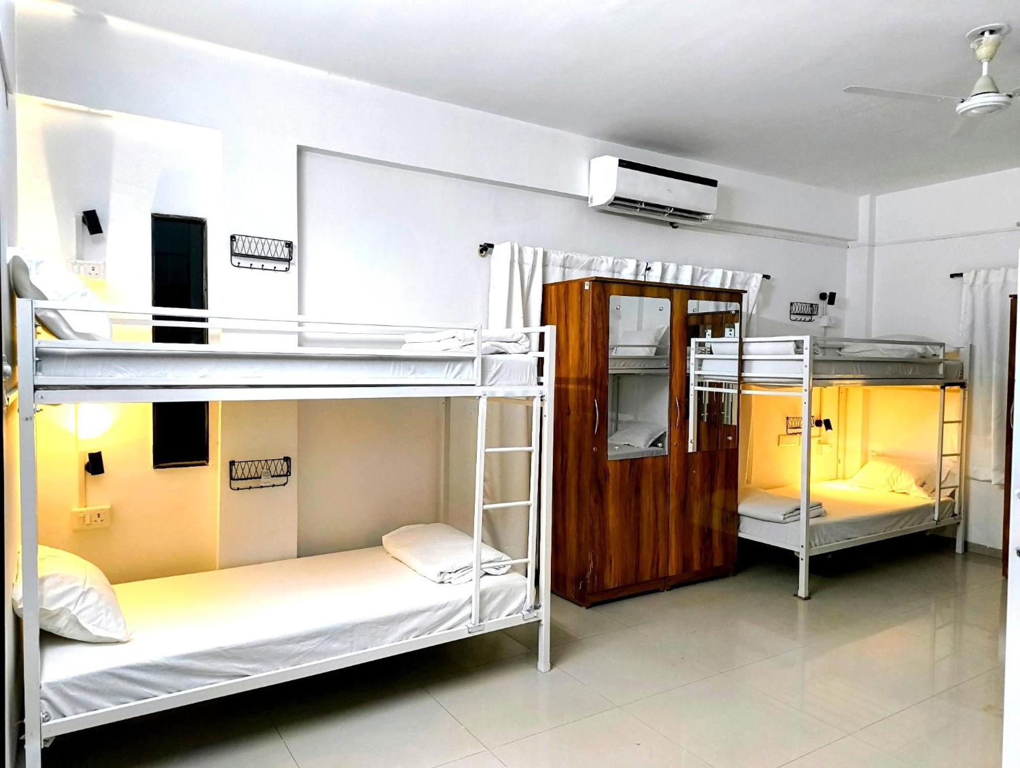 Hoshtel99 - Lux - Stay, Cowork And Cafe - Luxurious Bungalow Pune Exterior foto